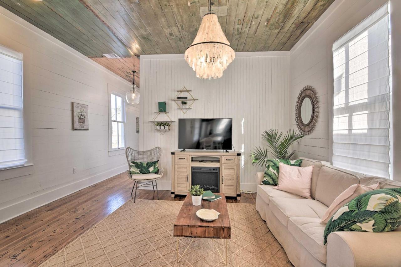 Bright Modern Cottage By Beaches, Dining,&Parks Galveston Exterior foto