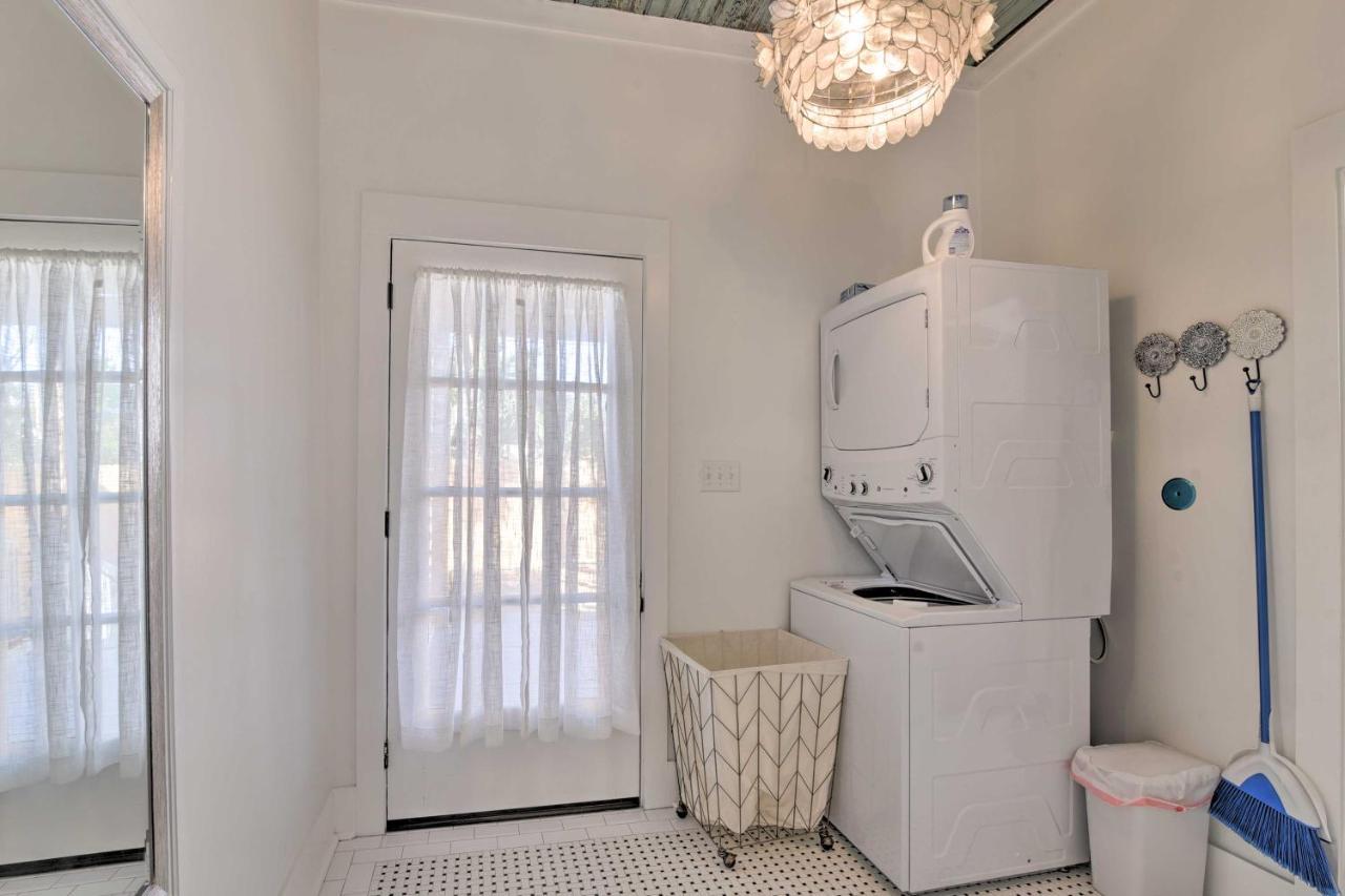 Bright Modern Cottage By Beaches, Dining,&Parks Galveston Exterior foto