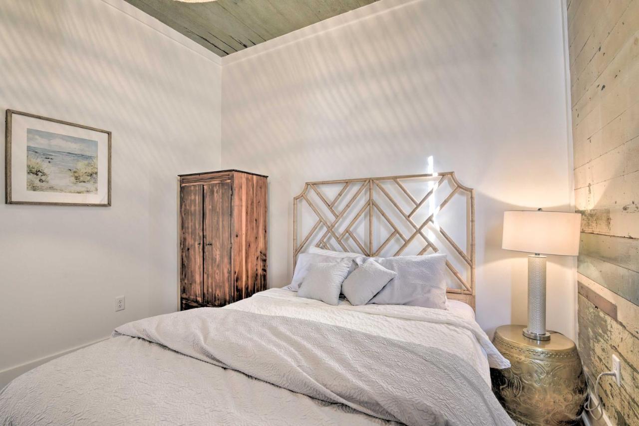 Bright Modern Cottage By Beaches, Dining,&Parks Galveston Exterior foto